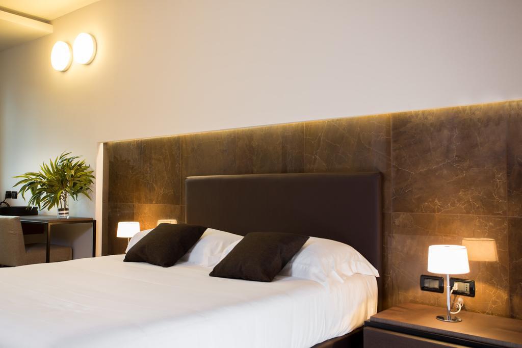 Garni House Majorana Hotell Rende Rum bild